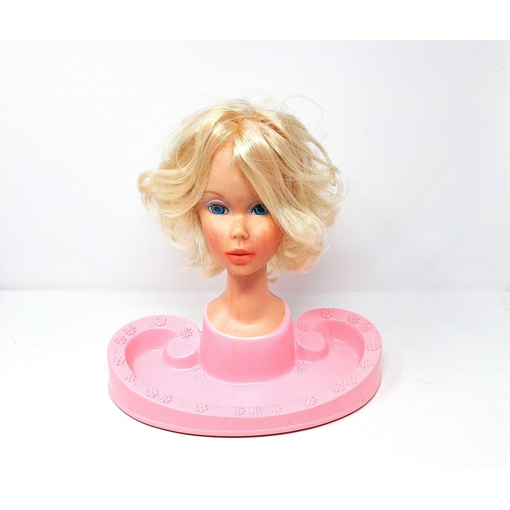 1971 Barbie Beauty Center Hair Styling Model Vintage Mattel Made in Mexico